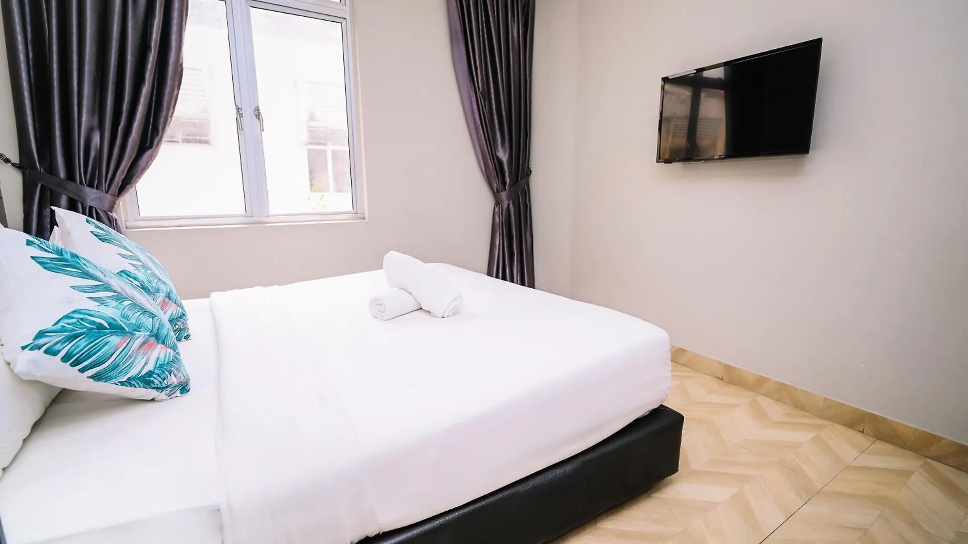 Swing & Pillows - Tar Umt Setapak Kuala Lumpur Hotel